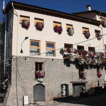 Hotel Arturo Pobleta de Bellvehí Exterior foto